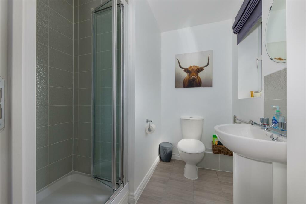 Additional image 17 of Brackley Crescent, Warwick