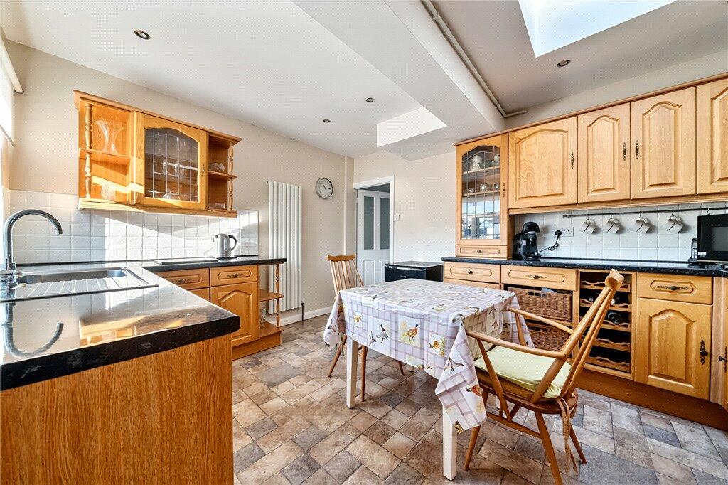 Additional image 17 of Farnham Road, Welling