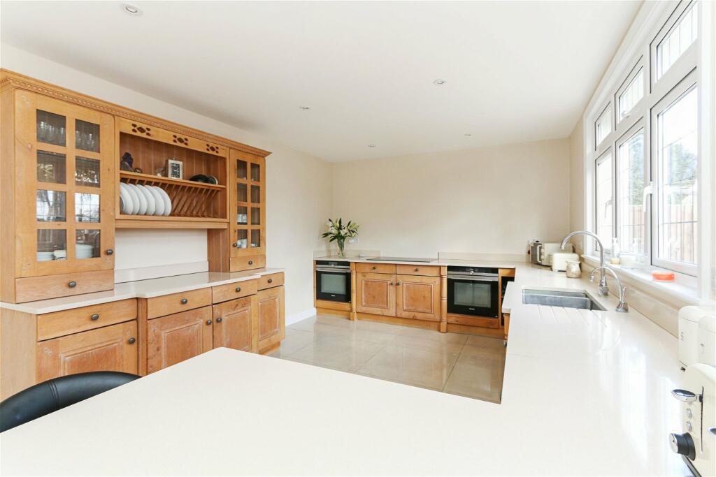 Additional image 9 of High Road, Dartford, DA2 7EQ