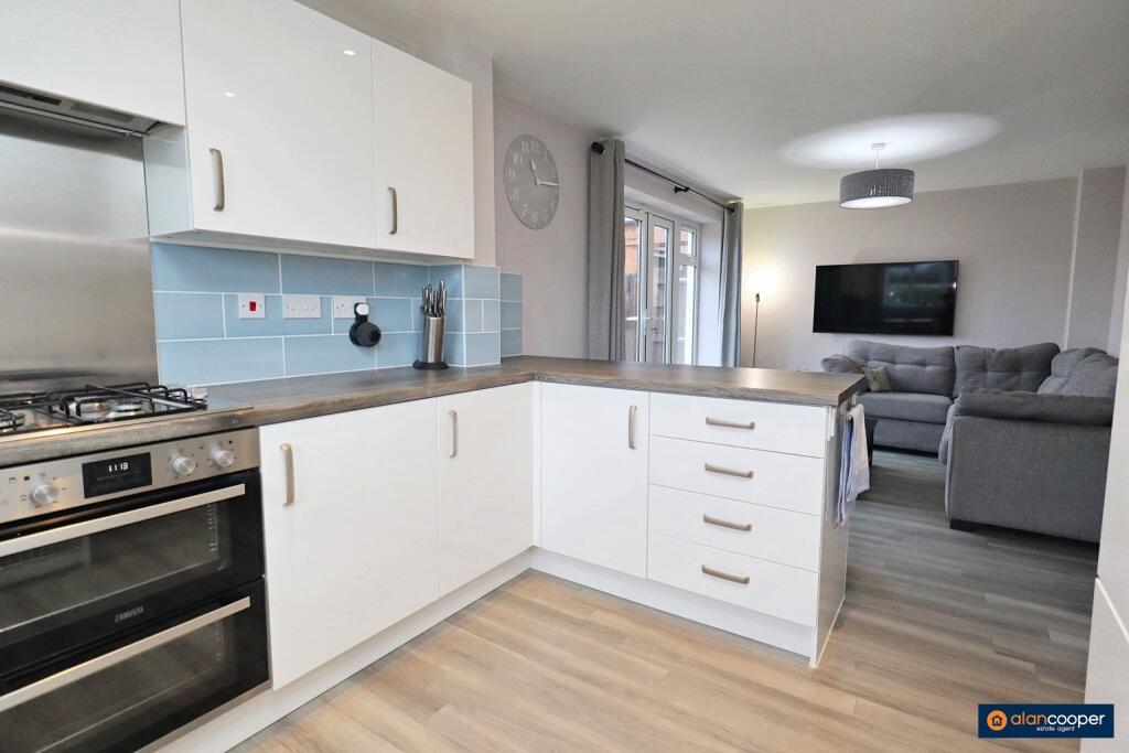 Additional image 27 of Harvest Way, Weddington, Nuneaton, CV10 0FJ