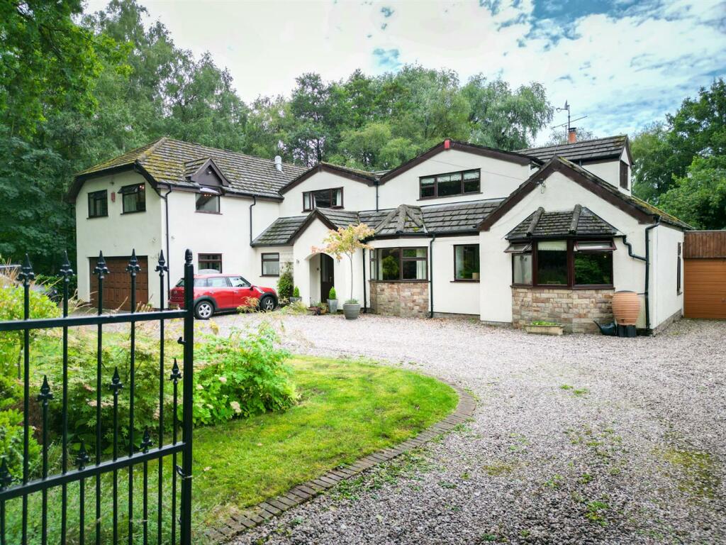 Additional image 39 of Blackfirs Lane, Somerford, Congleton