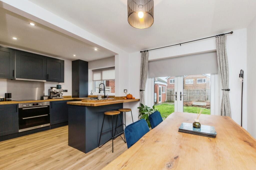 Additional image 23 of Riverside Crescent, Holmes Chapel, Crewe, Cheshire, CW4