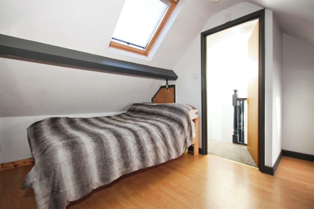 Additional image 11 of Overslade Crescent, Coundon, Coventry