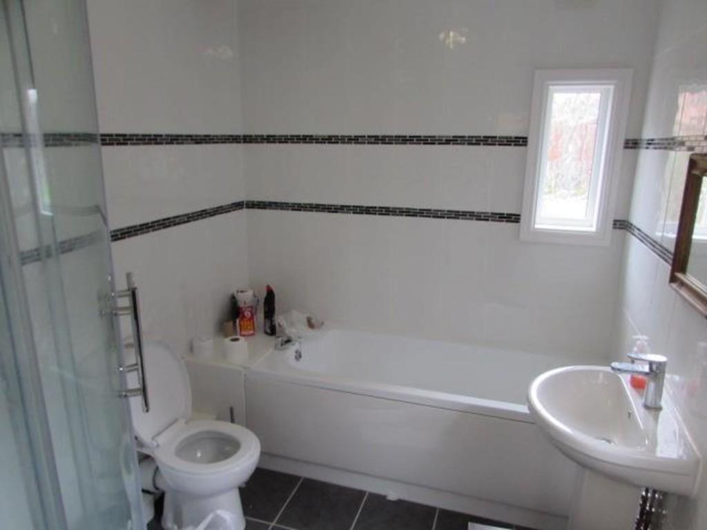 Additional image 4 of Walsgrave Road, Coventry