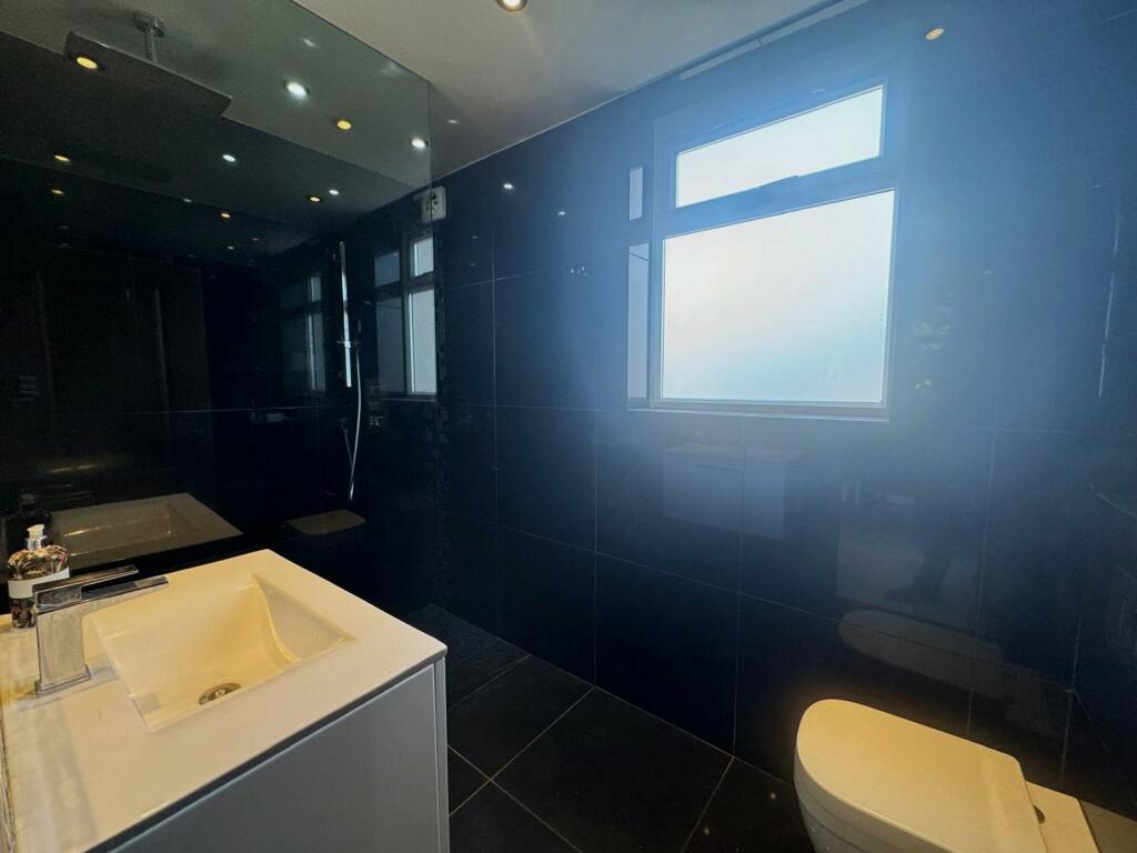 Additional image 3 of Gipsy Road, Welling, Kent, DA16