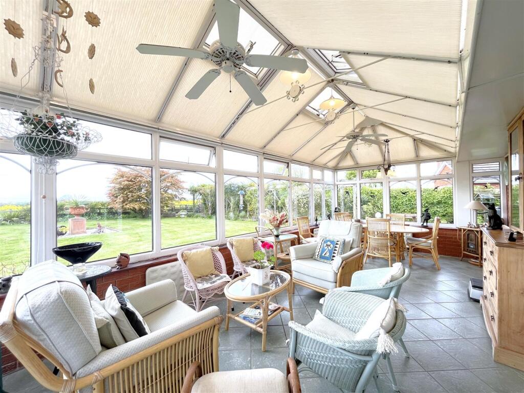 Additional image 11 of Grove Park, Hampton-on-the-hill, Nr Warwick