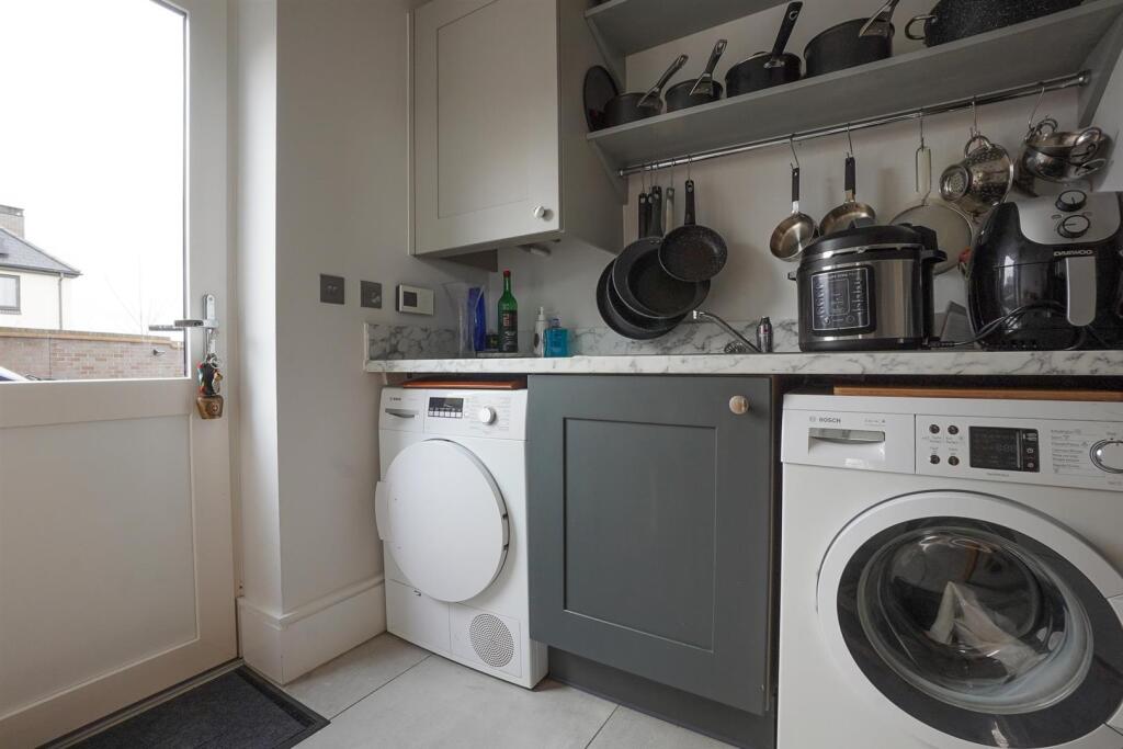 Additional image 10 of Moles End, Stratford-upon-avon