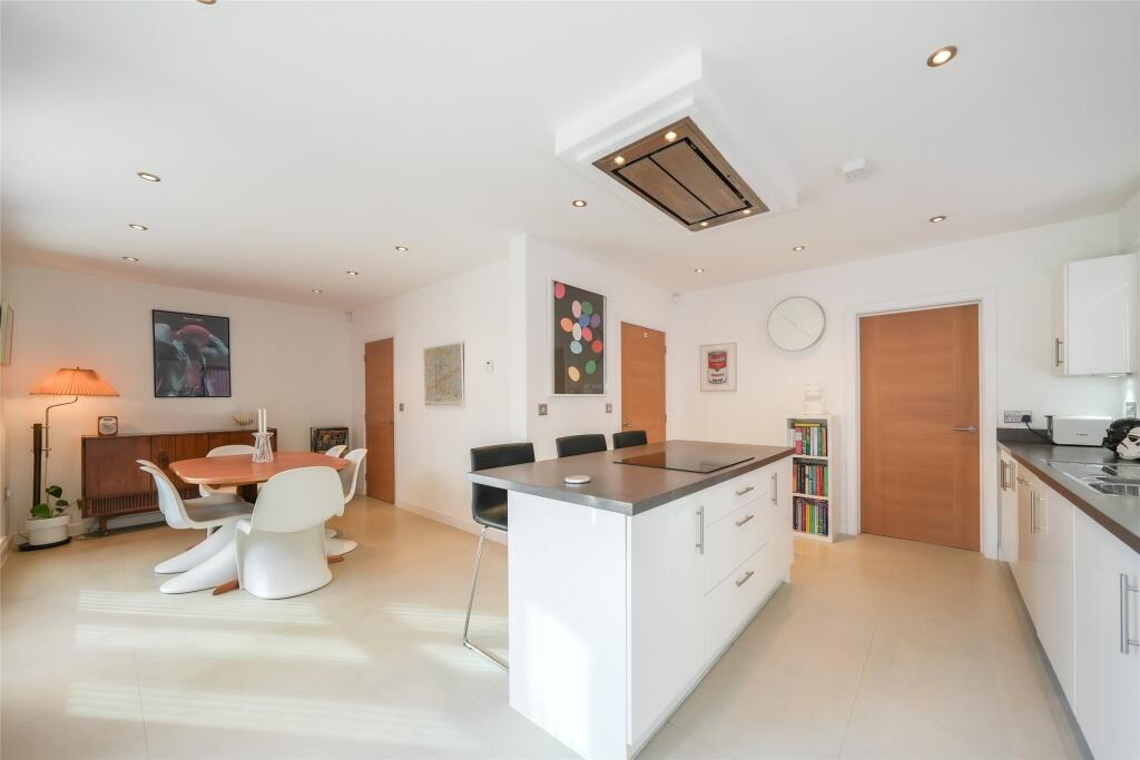 Additional image 10 of Broadleaf Walk, Birtley, DH3