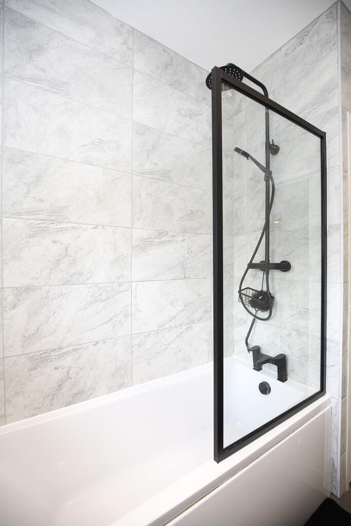 Additional image 18 of Edge Hill, Wood End, Atherstone