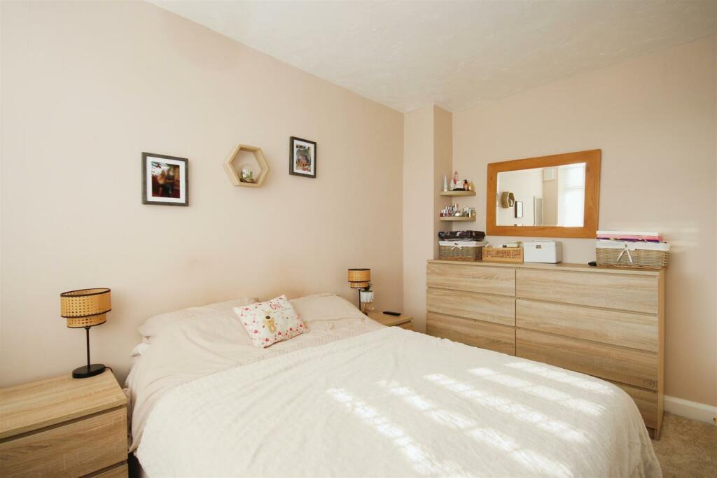 Additional image 13 of Overslade Crescent, Coundon, Coventry