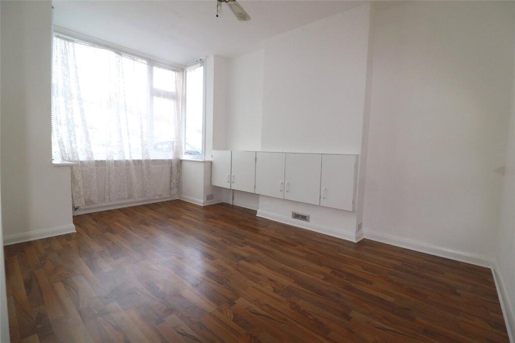 Additional image 6 of Lincoln Road, Erith, DA8