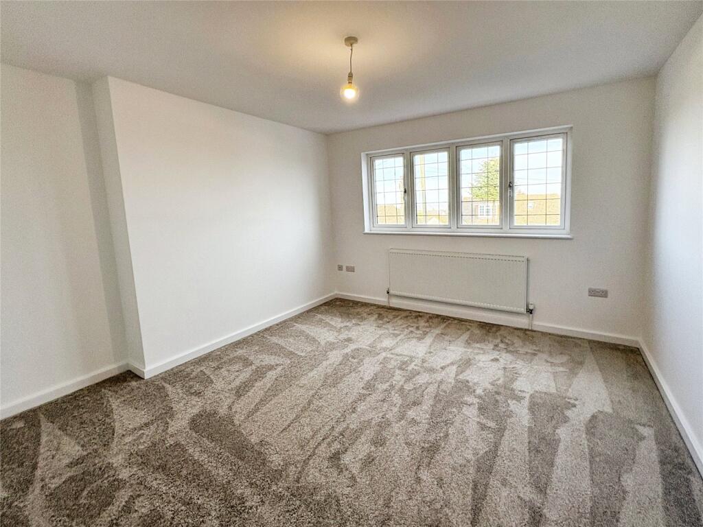 Additional image 10 of Coutts Avenue, Shorne, Gravesend, Kent, DA12