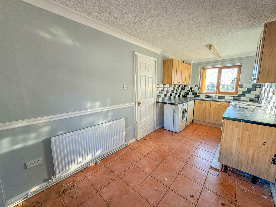 Additional image 4 of Tamworth Road, Wood End, Atherstone