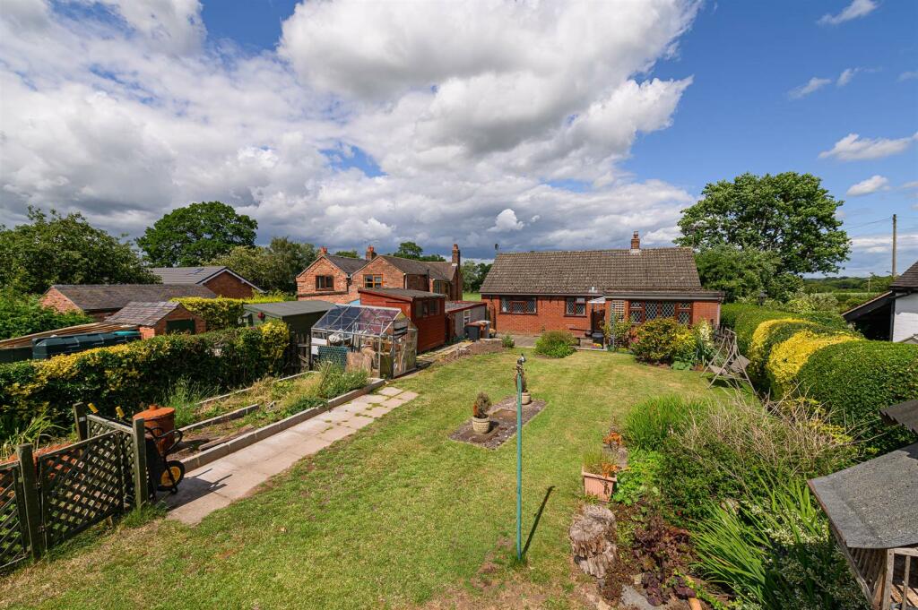 Primary image of Kingfishers Rest, Longhill Lane, Hankelow, Cheshire
