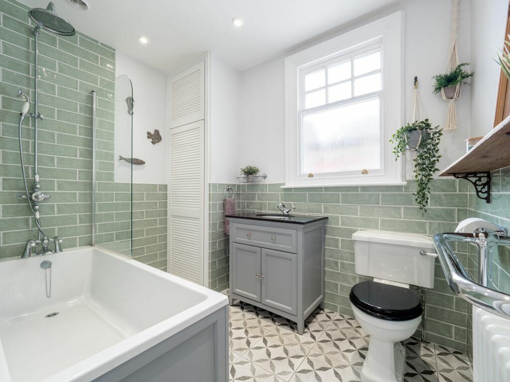 Additional image 21 of Waverley Road, Kenilworth, CV8