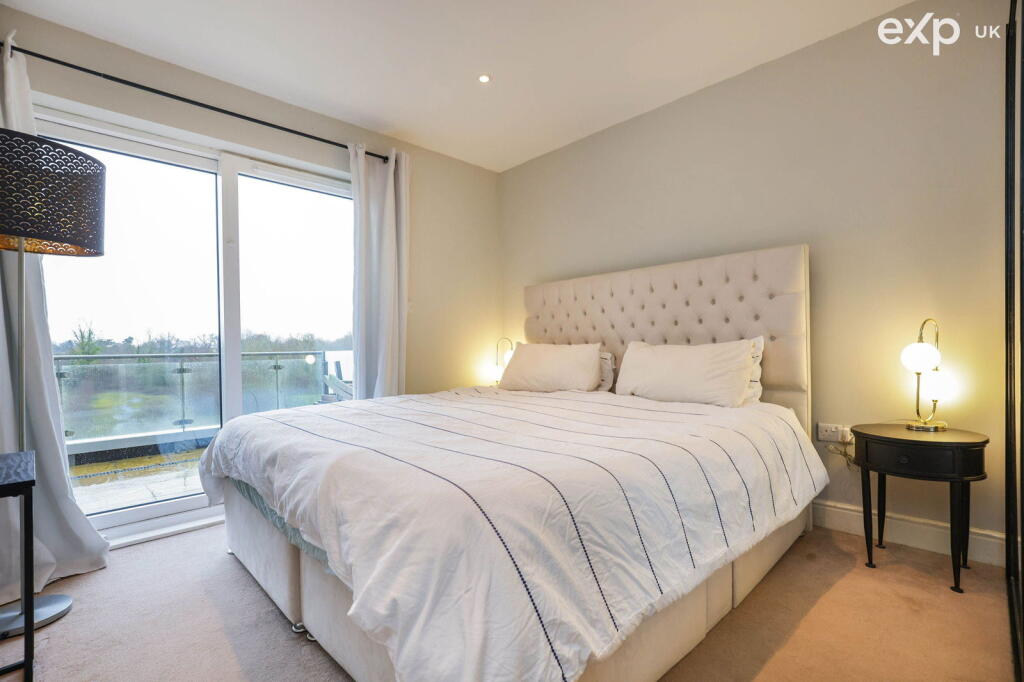 Additional image 6 of Andrews Close, Warwick, CV34 5GF