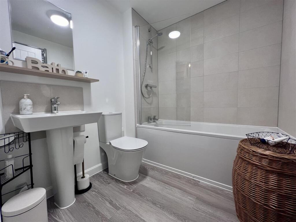 Additional image 15 of Whittington Way, Stratford Upon Avon