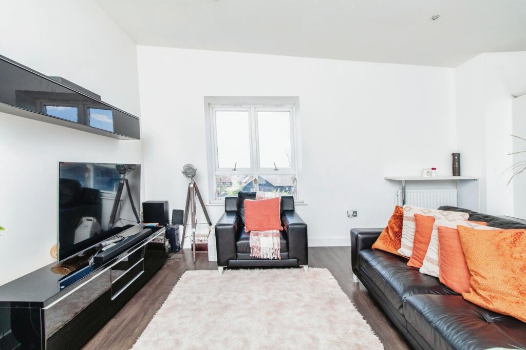 Additional image 7 of Southfields Green, GRAVESEND, Kent, DA11