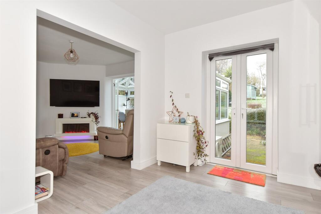 Additional image 9 of Tanners Hill Gardens, Hythe, Kent