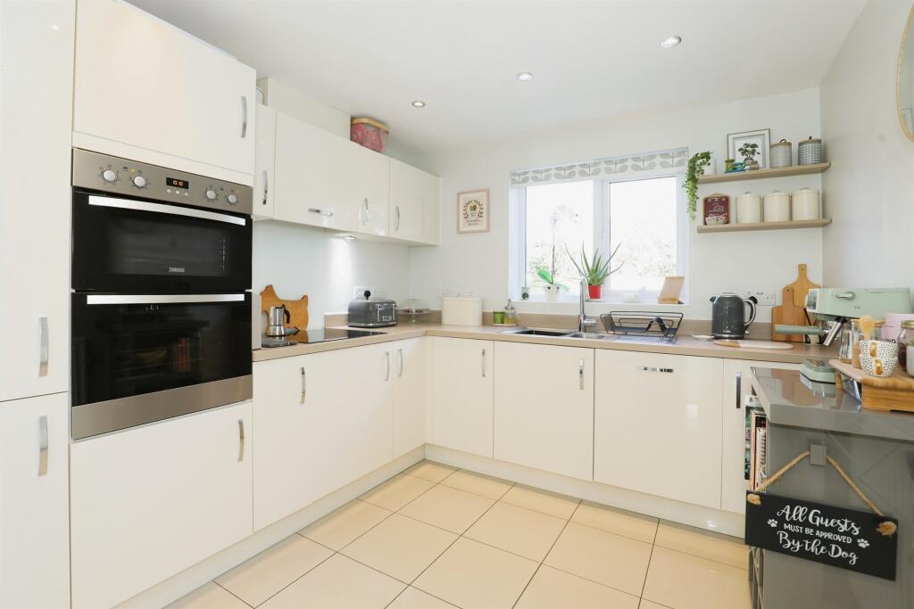 Additional image 6 of Holst Gardens, Moulton, Northwich