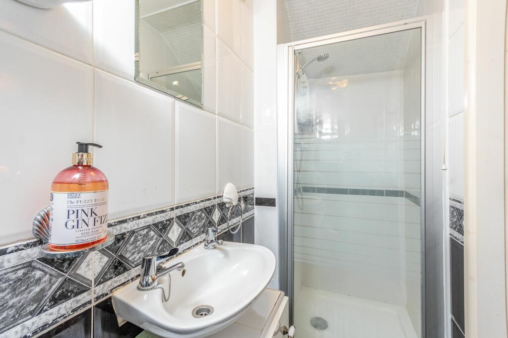 Additional image 13 of Frogmore Road, Snitterfield, CV37