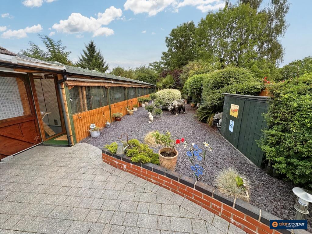 Additional image 16 of Lancing Road, Bulkington, CV12 9QU