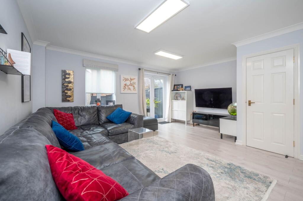 Additional image 26 of Wordsworth Avenue, Stratford-Upon-Avon, CV37