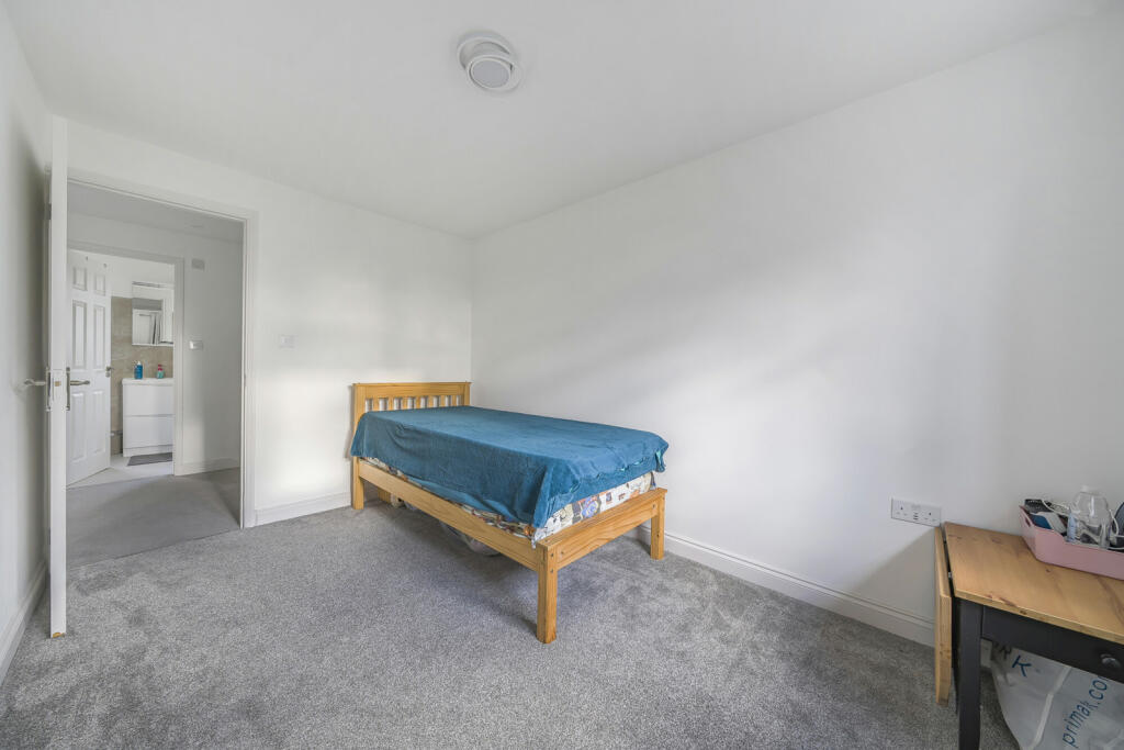 Additional image 18 of Holmesdale Hill, South Darenth, Dartford