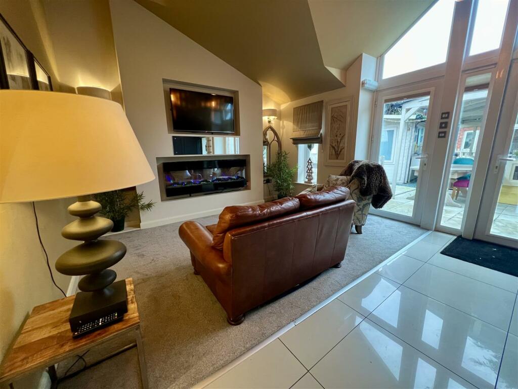 Additional image 14 of Exciting Business Opportunity with Residential Accommodation