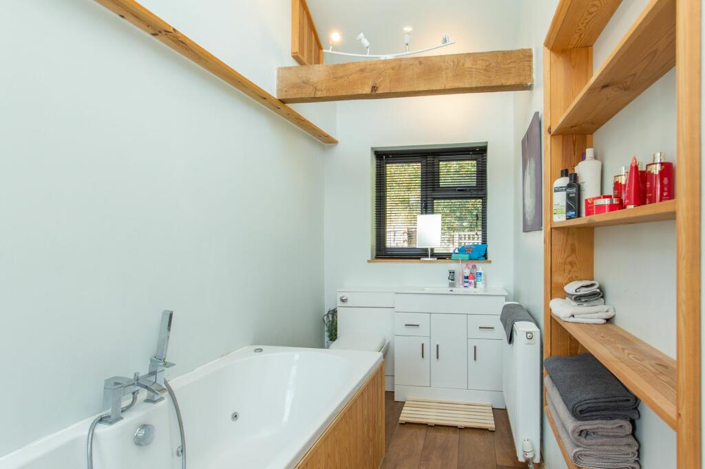 Additional image 48 of Shatterling, Canterbury, CT3