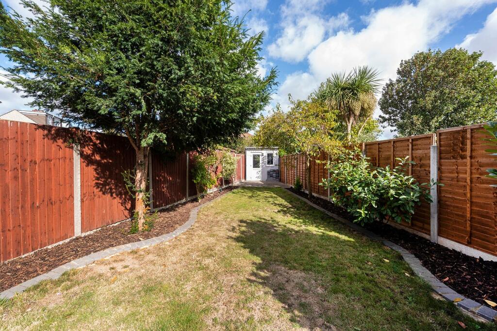 Additional image 18 of Winchelsea Avenue, Bexleyheath, DA7