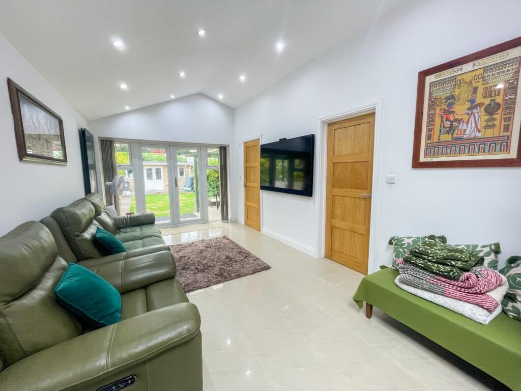 Additional image 2 of St. James's Road, Gravesend, Kent, DA11