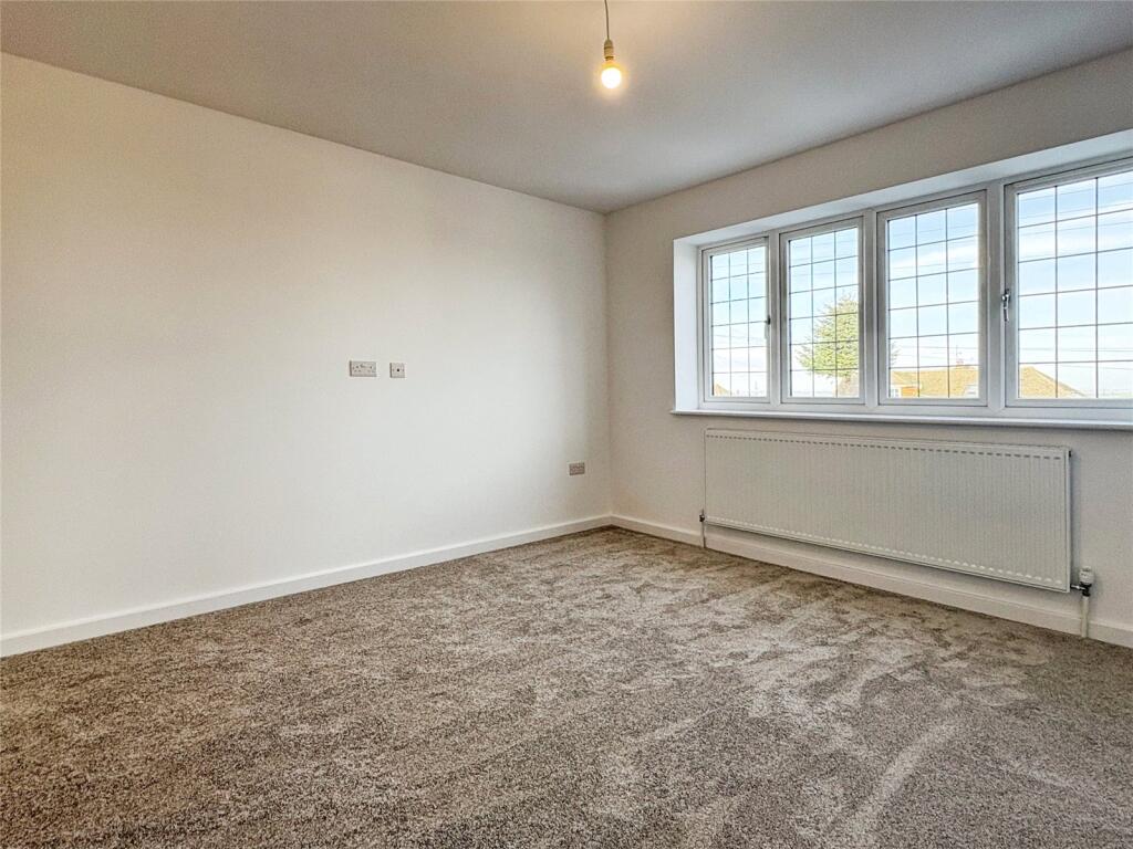 Additional image 15 of Coutts Avenue, Shorne, Gravesend, Kent, DA12