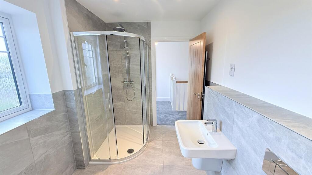 Additional image 20 of Plot 10, The Downton, Deerhurst Gardens, Welford on Avon