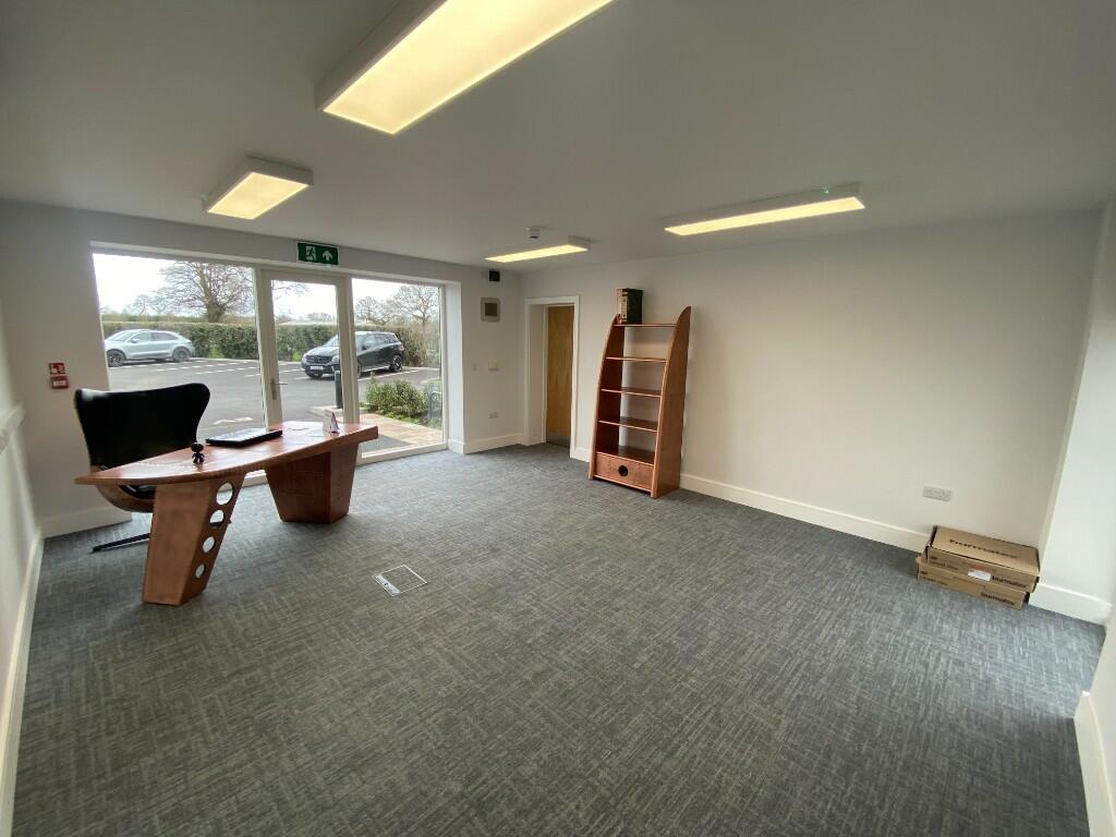 Additional image 5 of Unit 5 Allumbrook Barns, London Road, Holmes Chapel,CW4