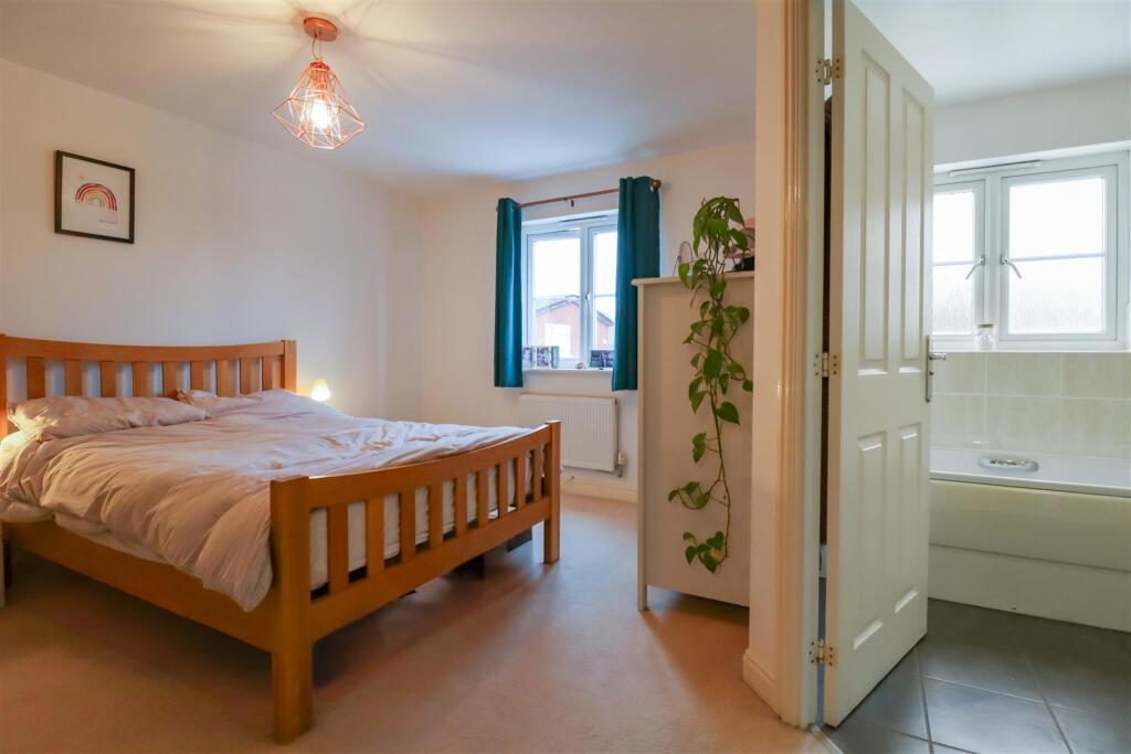 Additional image 2 of Galanos, Long Itchington, Southam