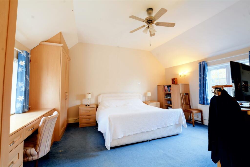 Additional image 11 of Beech Cottage, The Park, London Road, Shardlow