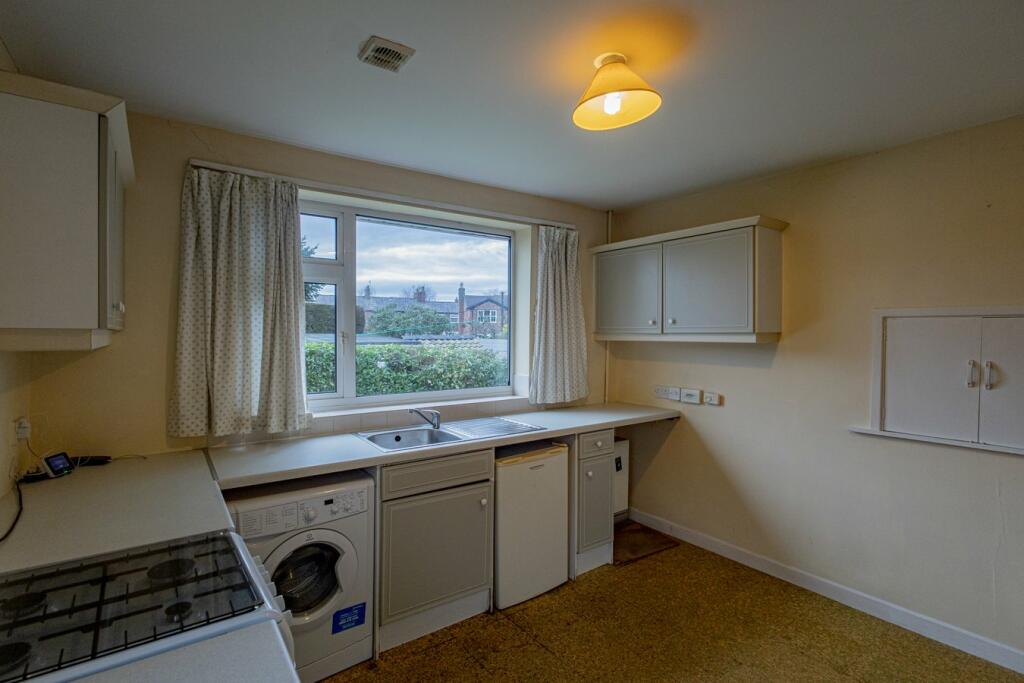 Additional image 6 of Green Avenue, Davenham, Northwich, CW9