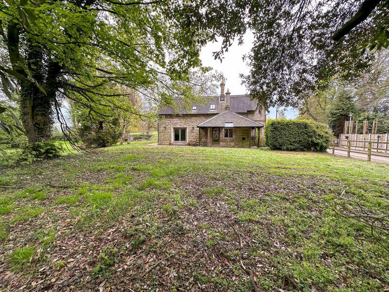 Additional image 34 of East Lodge, Moreton