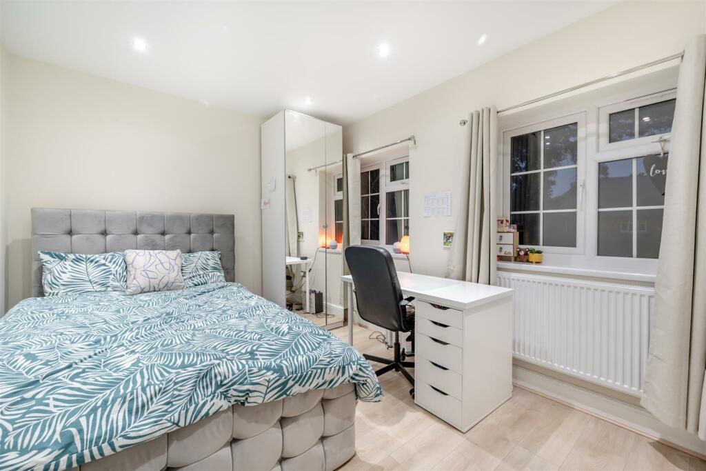 Additional image 17 of Off Kenilworth road, Substantial Family Home