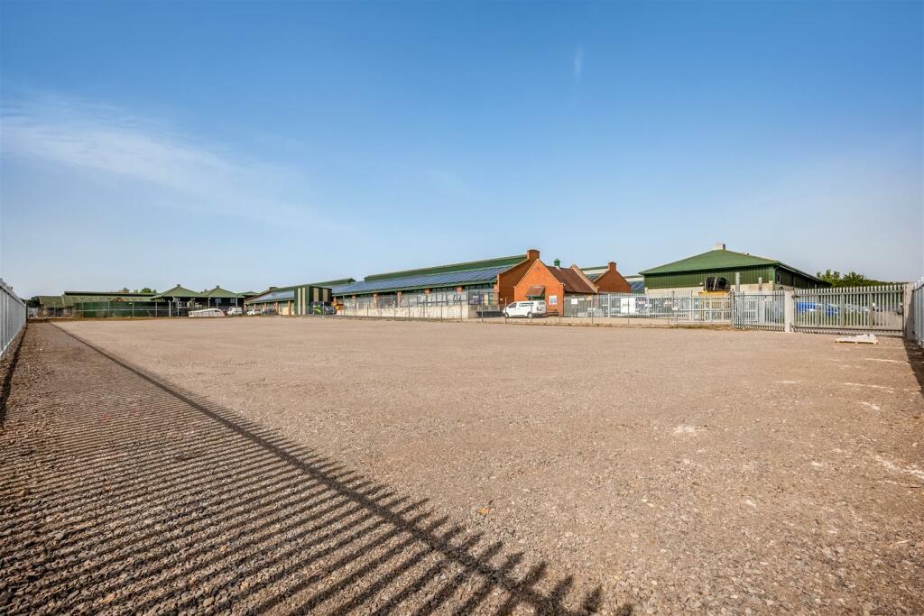Additional image 7 of Drayton Manor Farm, Stratford-Upon-Avon CV37 6RQ