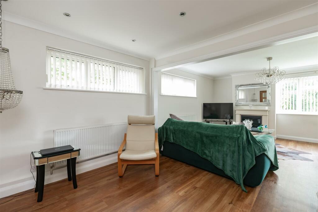 Additional image 7 of Warwick Gardens, Meopham