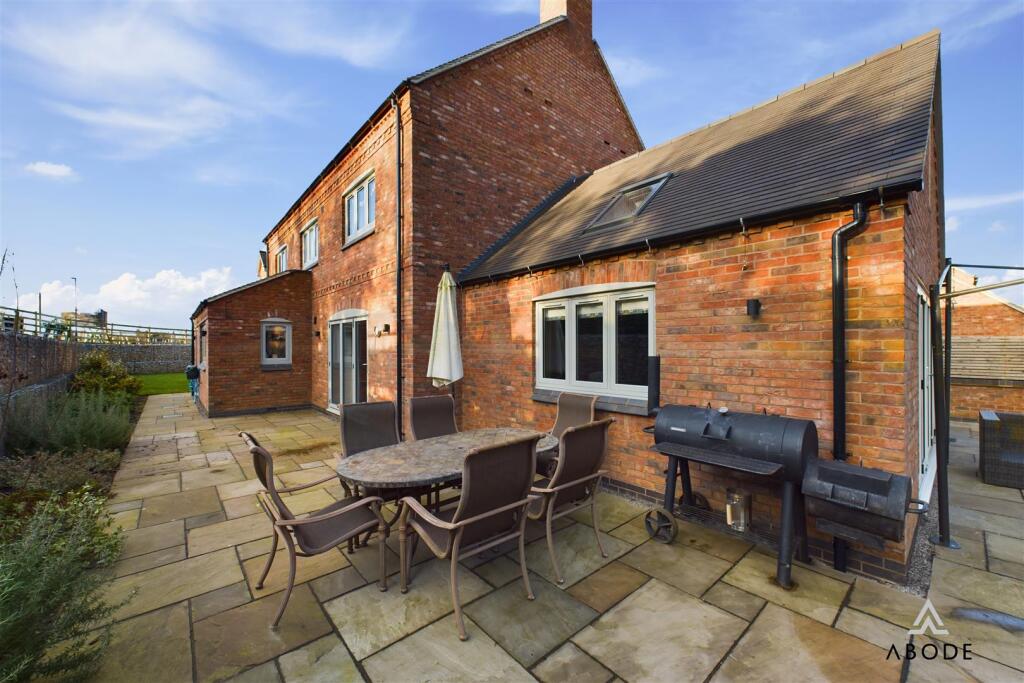 Additional image 40 of Chestnut Close, Stubby Lane, Draycott-In-The-Clay