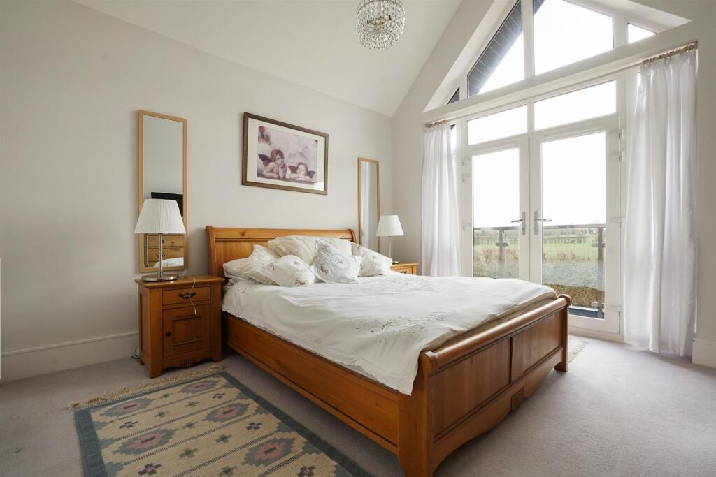 Additional image 12 of Moles End, Stratford-upon-avon