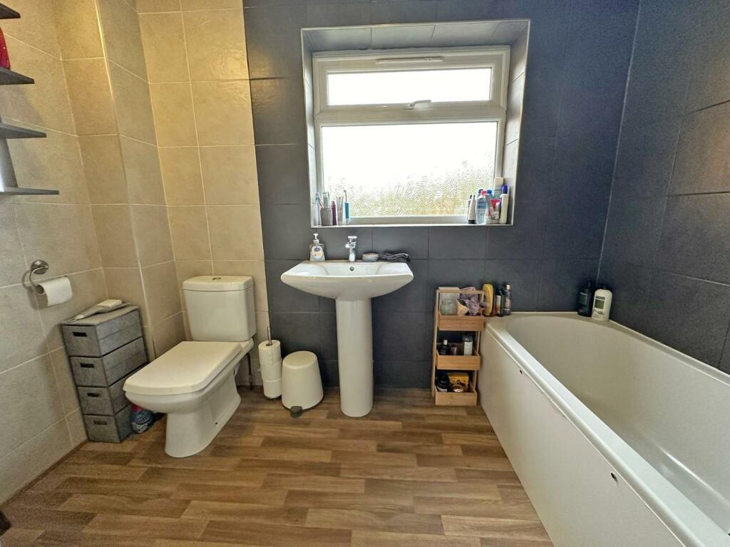 Additional image 10 of Brackendale Drive, Barby, Rugby