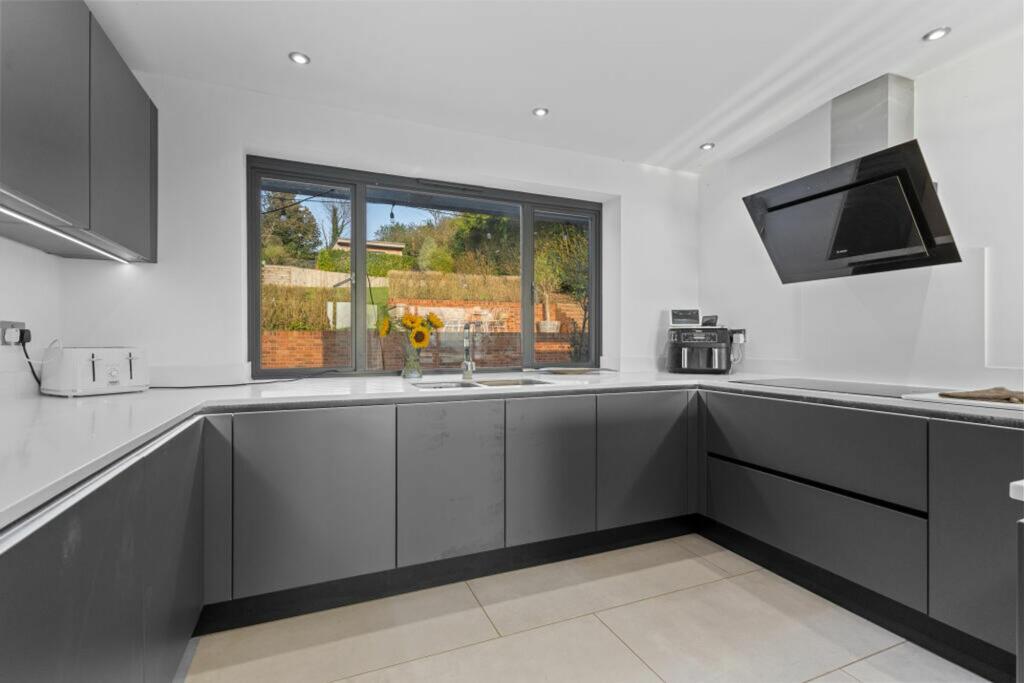 Additional image 22 of Canterbury Road, Folkestone, CT18