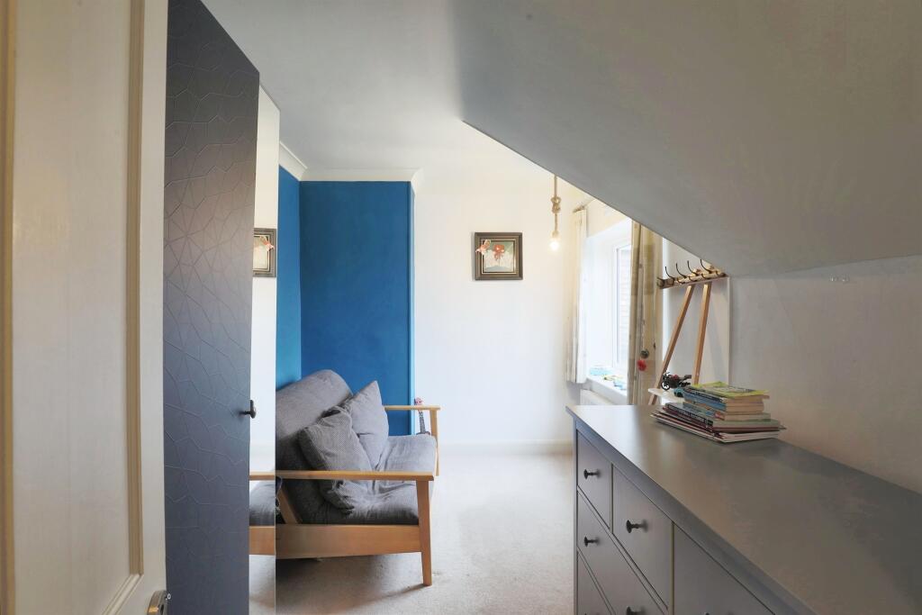 Additional image 8 of Warwick Road, Wellesbourne, Warwick