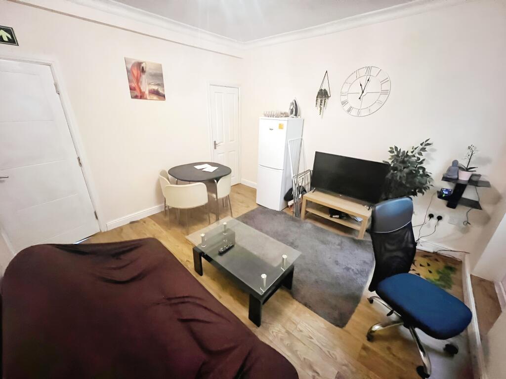 Additional image 3 of 17 Carmelite Road, Stoke, Coventry, West Midlands CV1 2BX