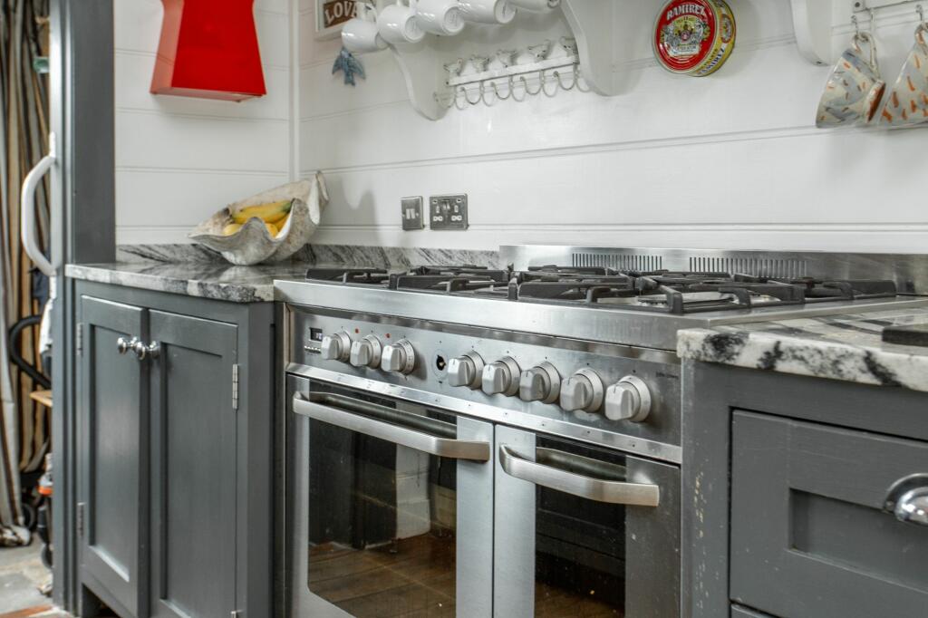 Additional image 28 of Island Wall, Whitstable, CT5