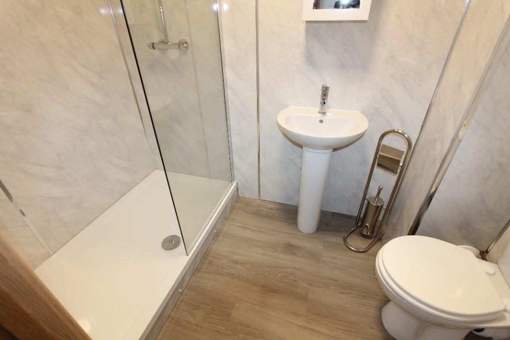 Additional image 8 of Flat 5, 118-120 Warwick Street, Leamington Spa, Warwickshire, CV32